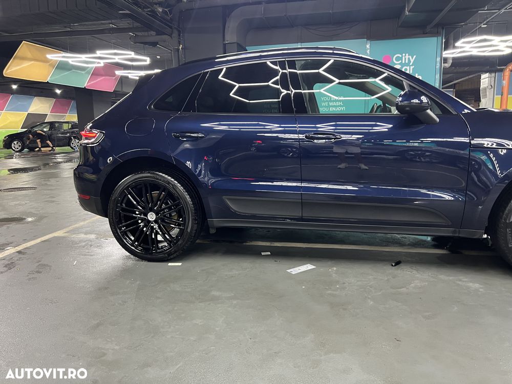 Porsche Macan Standard - 5