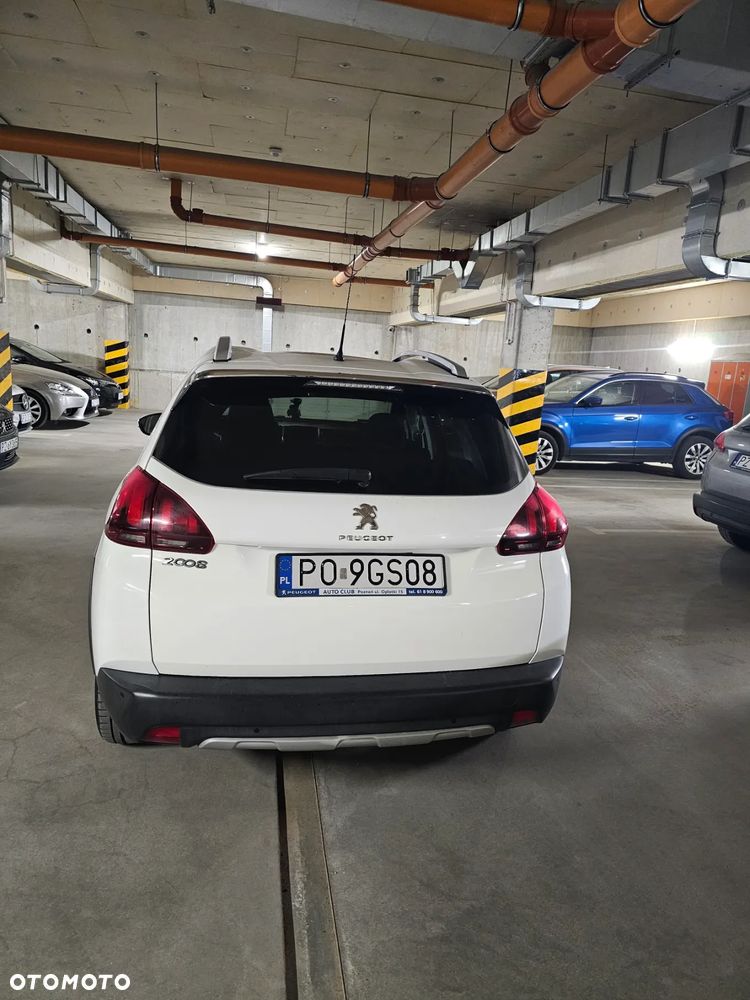 Peugeot 2008 1.2 Pure Tech GPF Allure S&S - 3