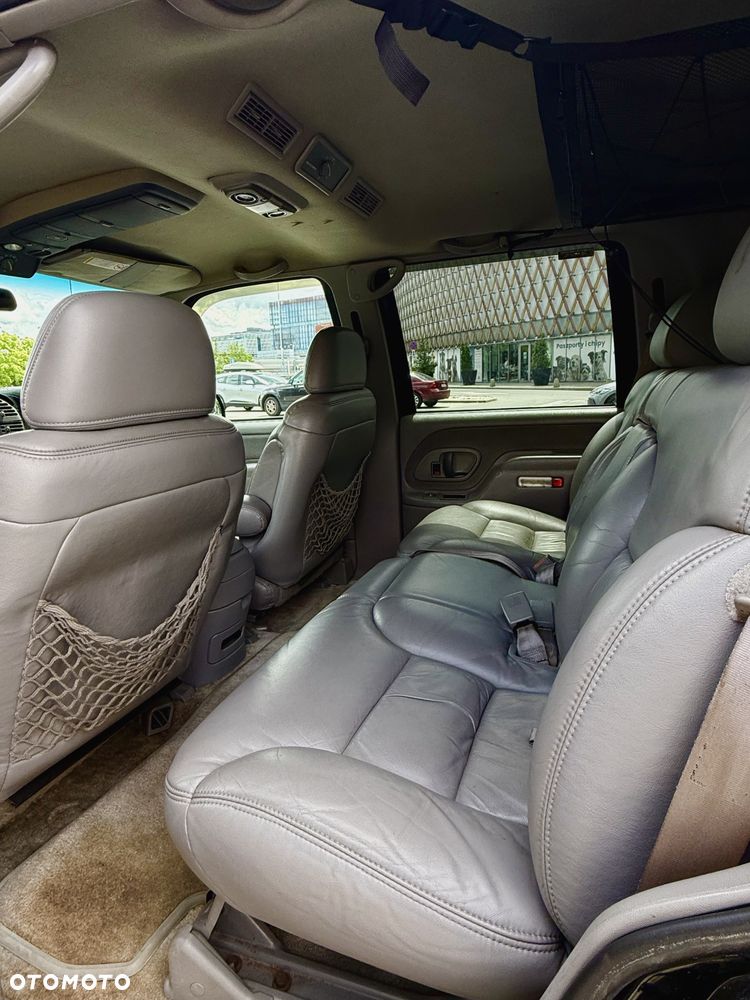 Chevrolet Tahoe - 10