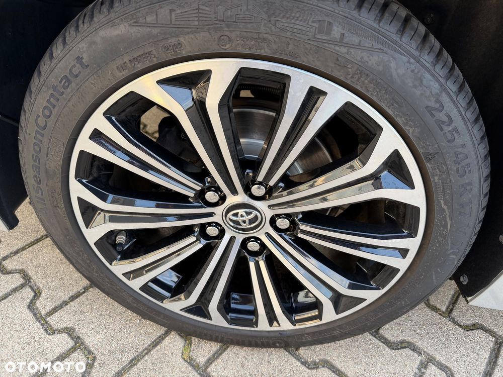 Toyota Corolla 2.0 Hybrid Executive - 19