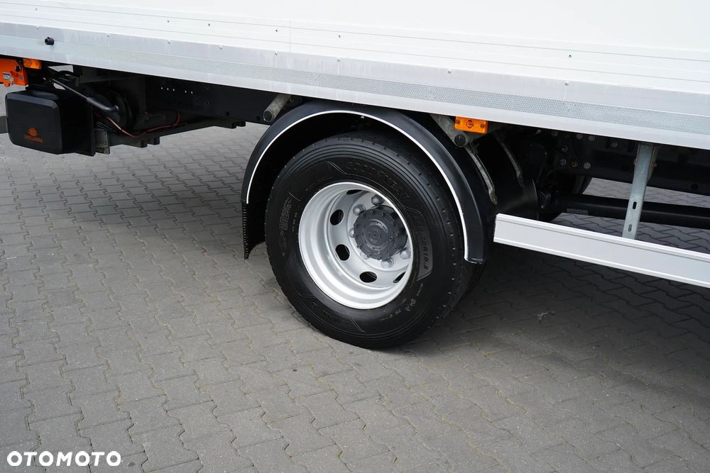 Renault / D 16 / 280 / ACC / EURO 6 / KONTENER + WINDA / ŁAD. 9095 KG / 18 PALET - 19