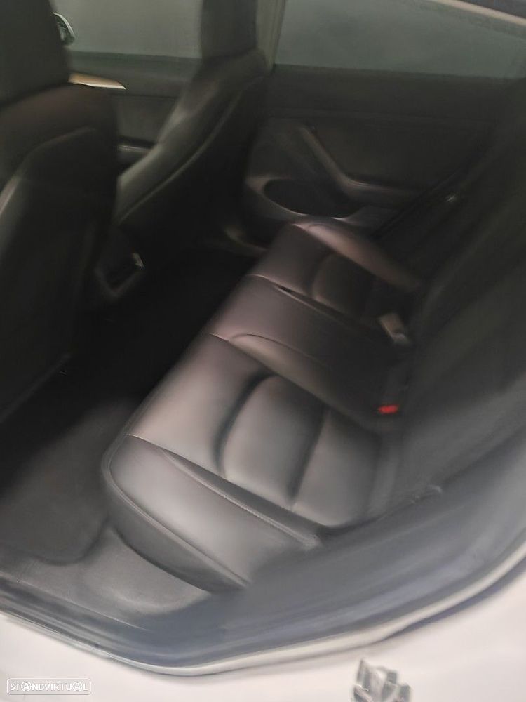 Tesla Model 3 Standard Range Plus RWD - 5