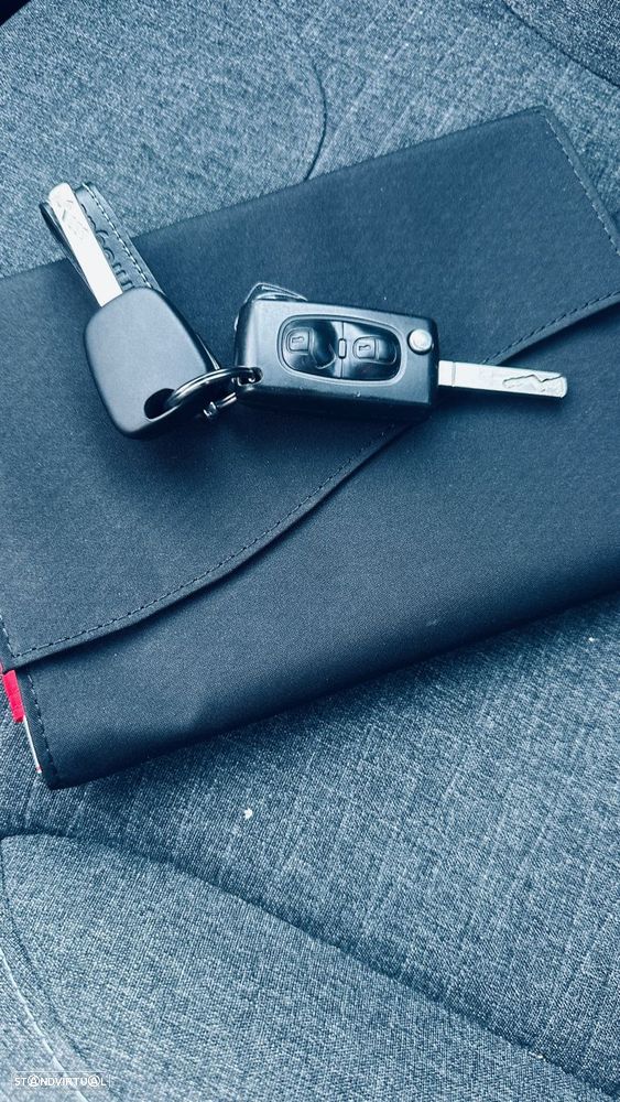 Citroën C3 1.2 VTi Exclusive - 24