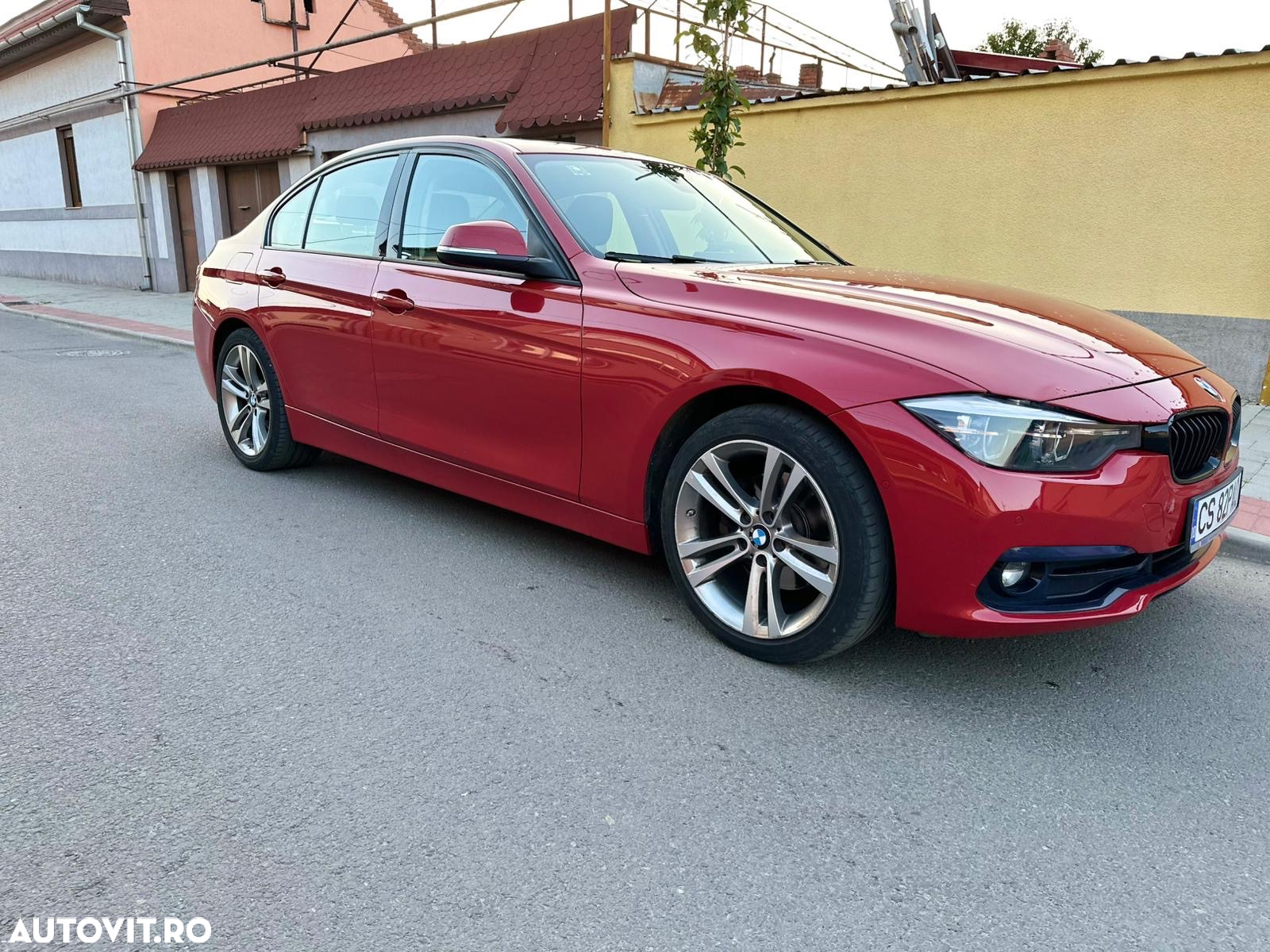 BMW Seria 3 320d Sport Line - 4