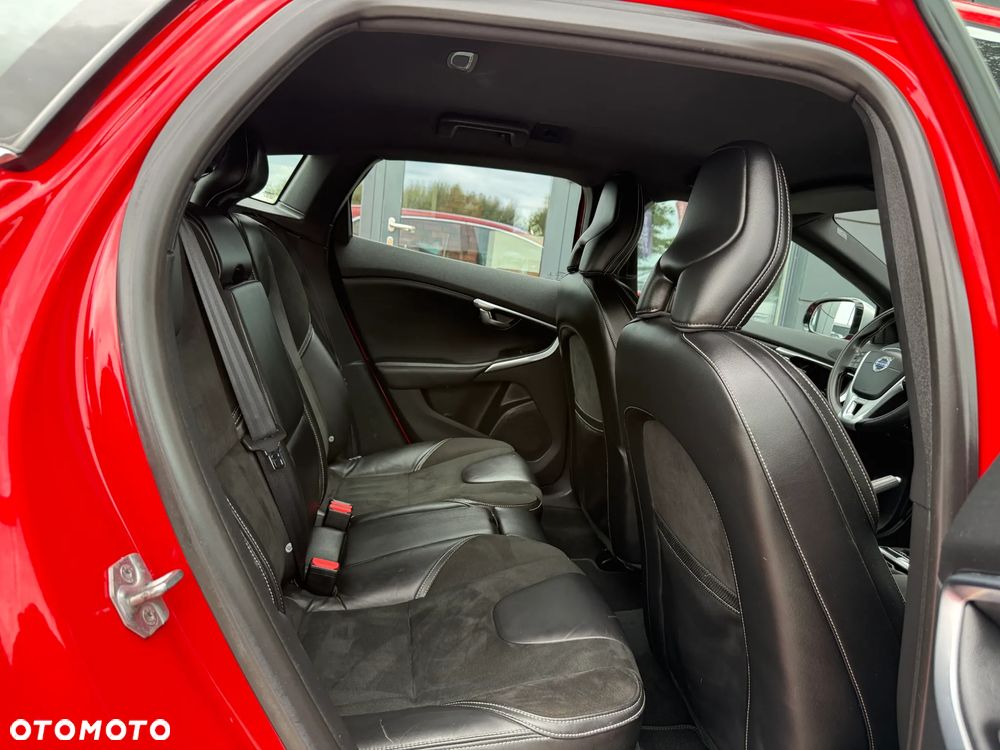 Volvo V40 D4 RDesign - 26