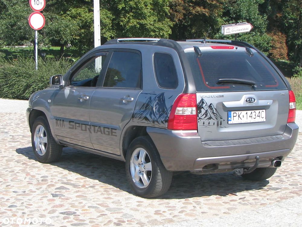 Kia Sportage 2.0 2WD LX - 7