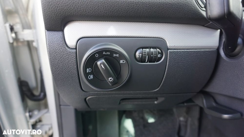 Volkswagen Golf 1.2 TSI BlueMotion Technology MATCH - 18