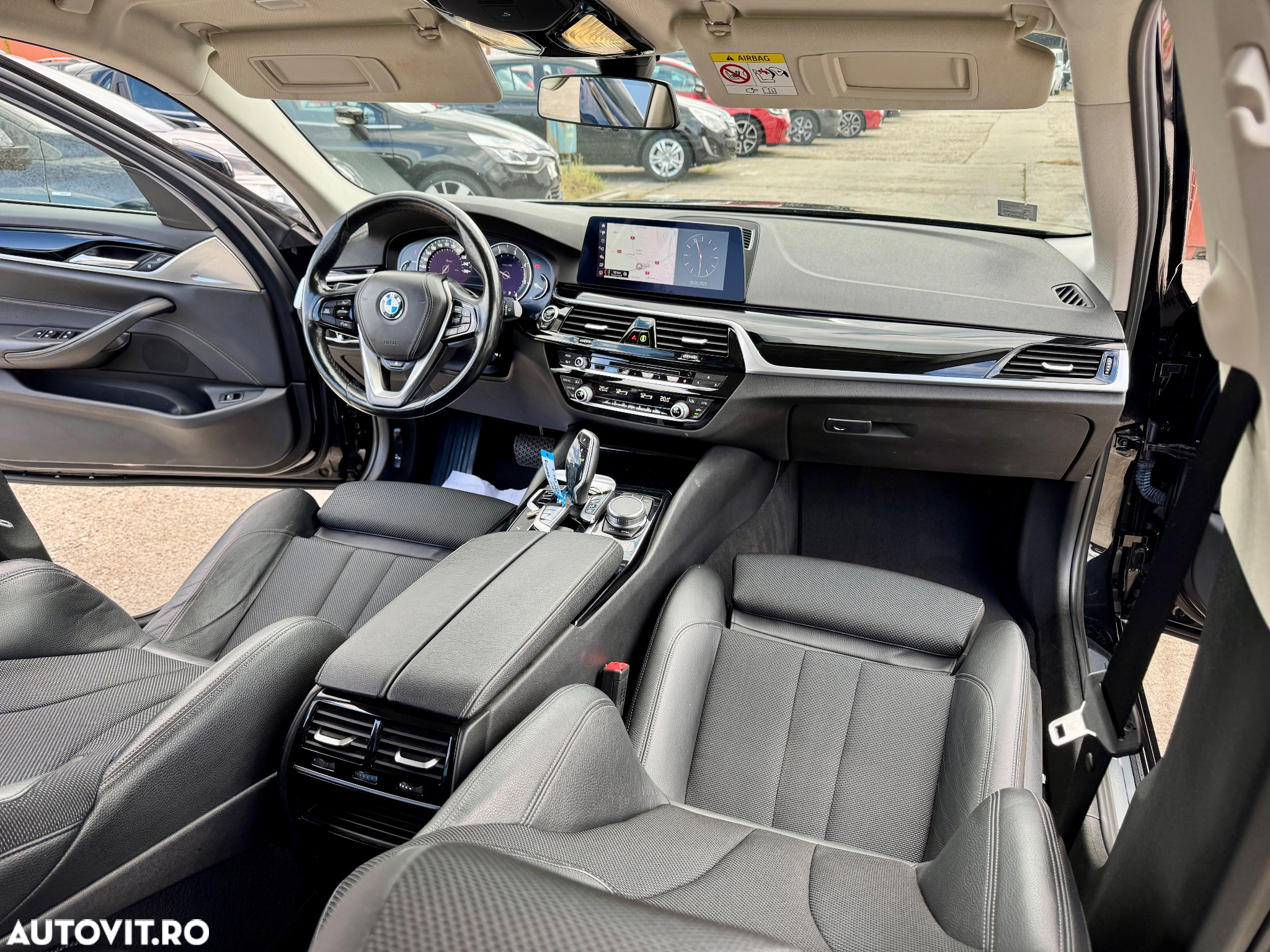 BMW Seria 5 520d Touring Aut. Sport Line - 31