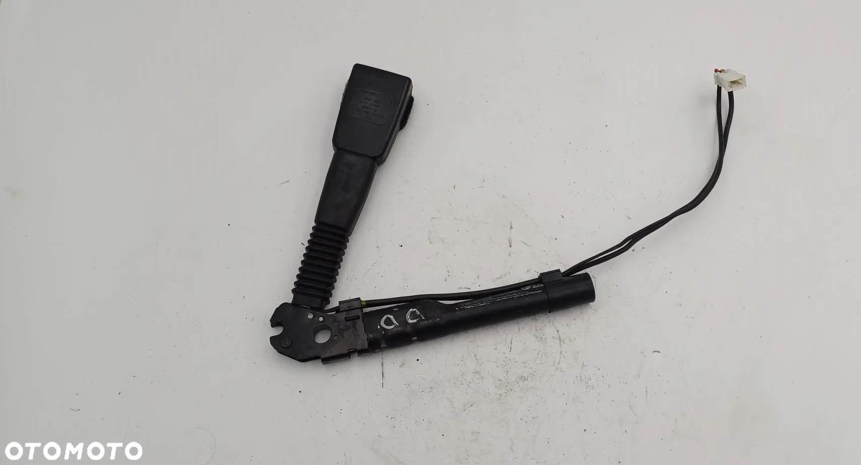 BMW E87 E90 E91 Napinacz Pasa Lewy Prawy Wpinka 33040941 - 11