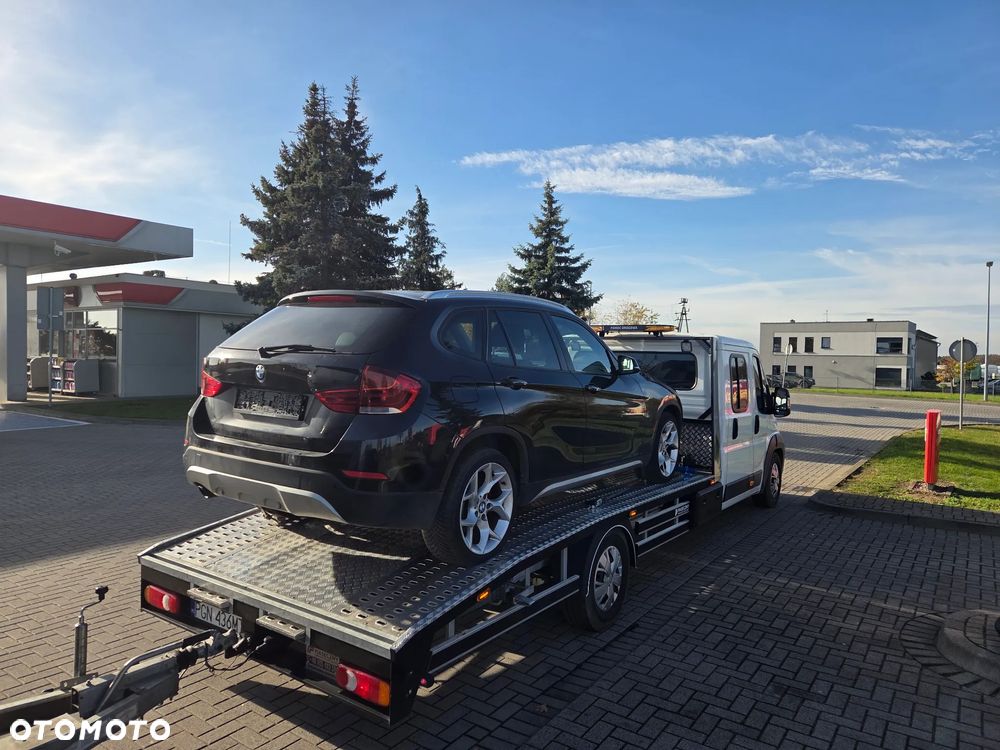 BMW X1 sDrive18d xLine - 17