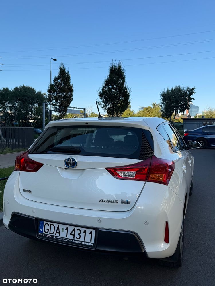 Toyota Auris 2013 photo 4