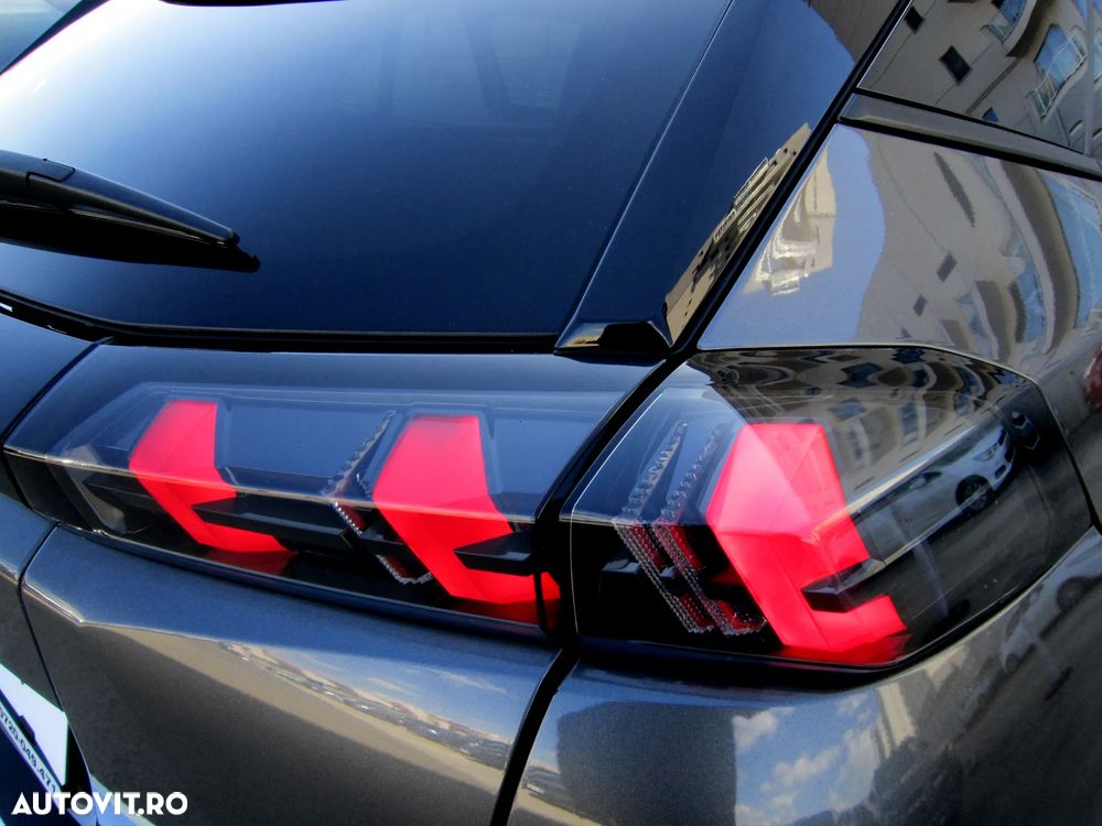 Peugeot 2008 1.5 BlueHDI EAT8 STT Allure Pack - 6