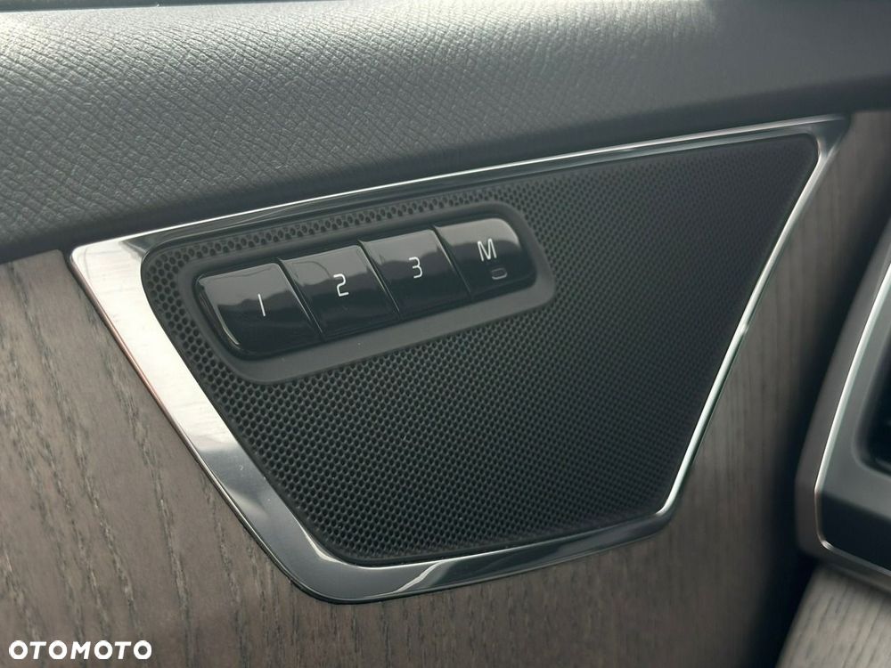 Volvo XC 90 - 28
