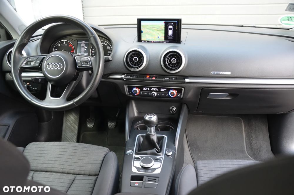 Audi A3 Sportback 2.0 TDI quattro - 11