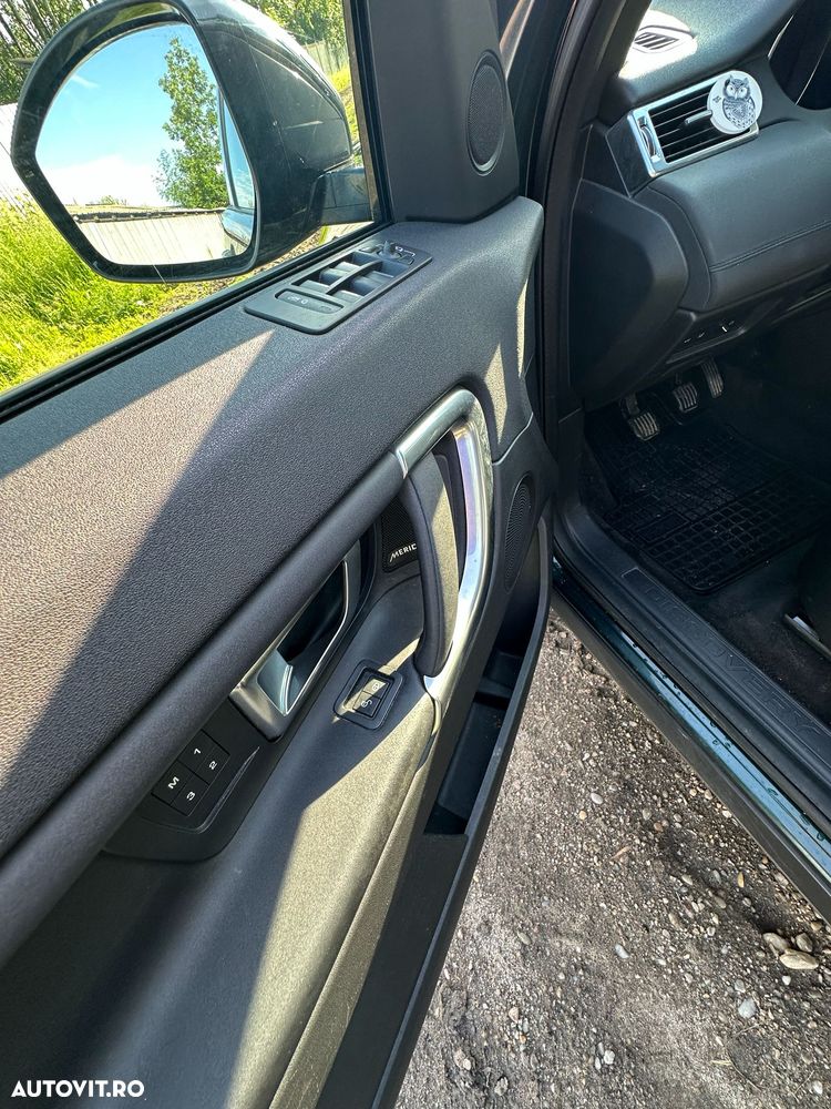 Land Rover Discovery Sport - 29