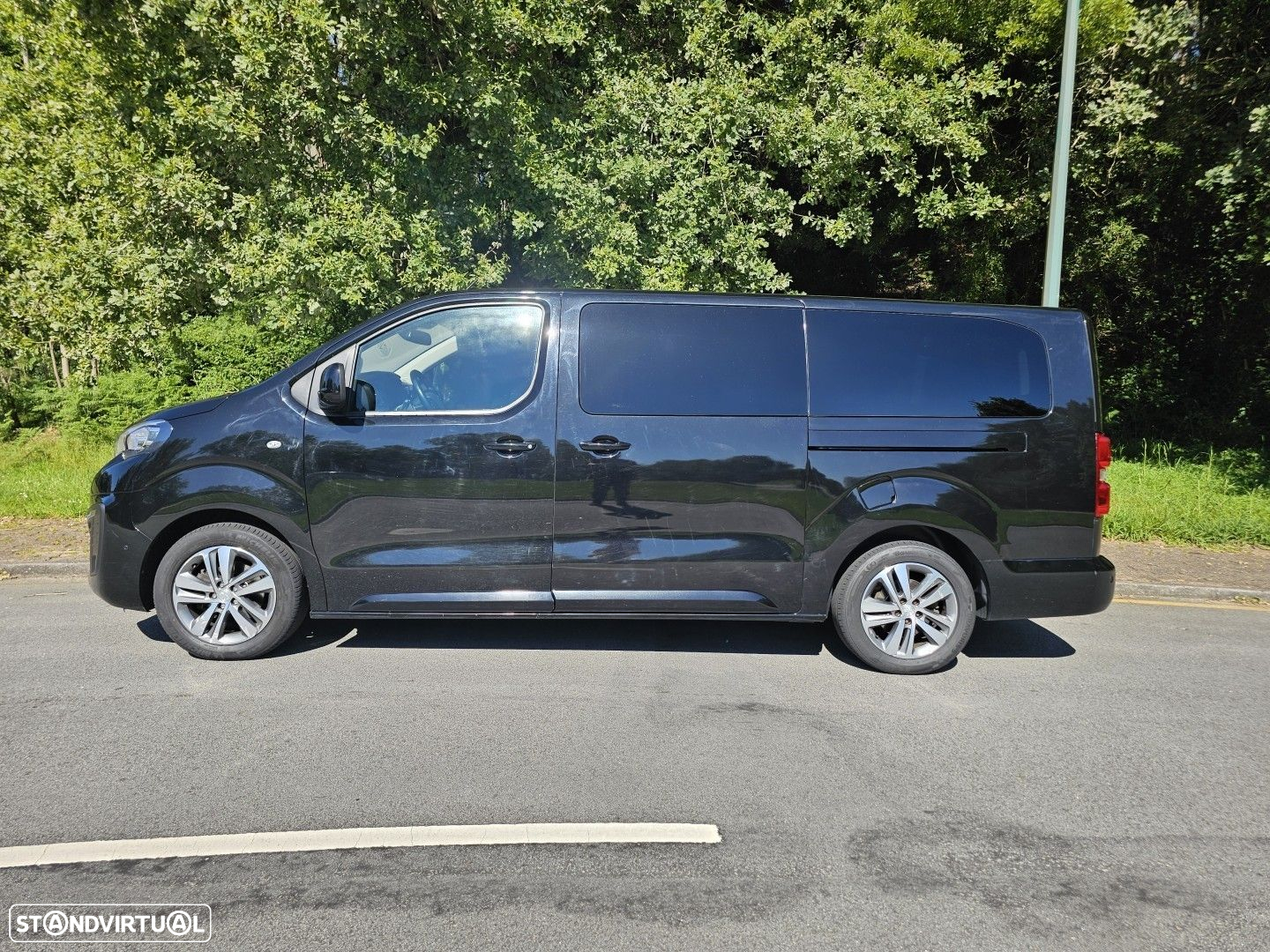 Peugeot Traveller 2.0 BlueHDi L2H1 Allure Standard - 5