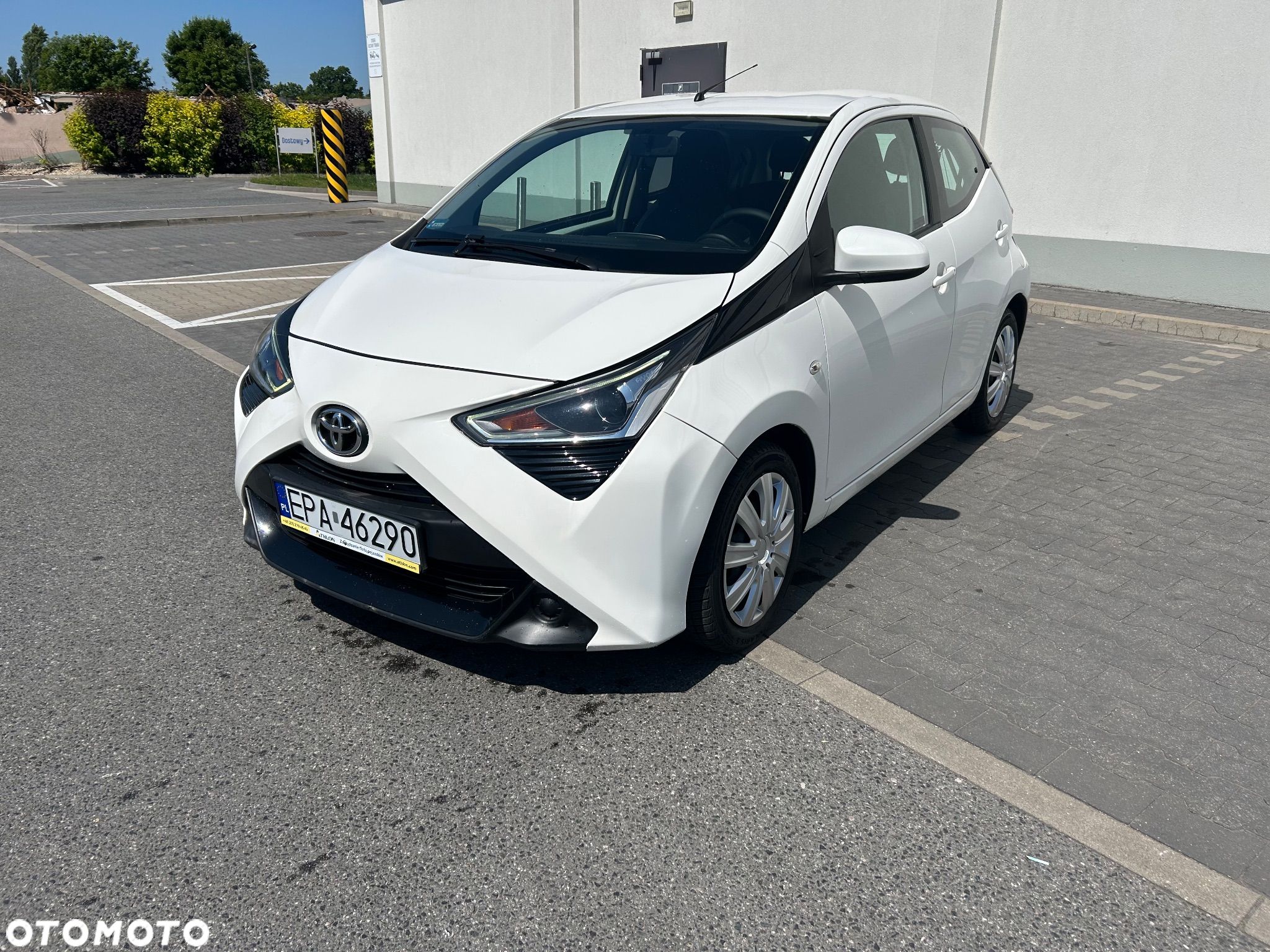 Toyota Aygo 1.0 VVT-i Color Edition - 1