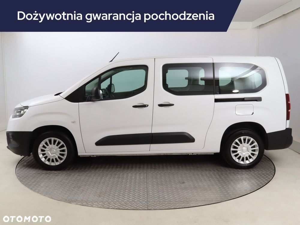 Toyota Proace City Verso 2023 photo 3
