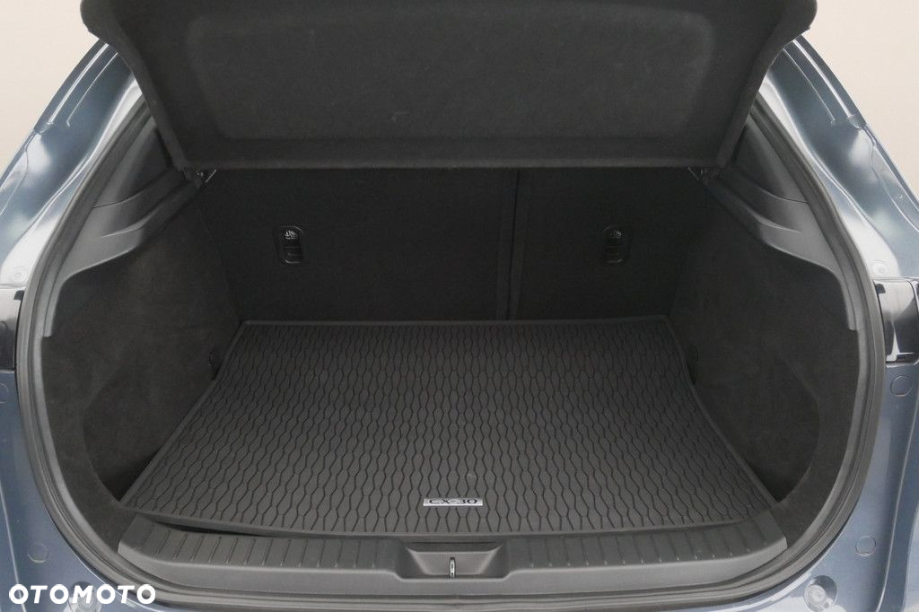 Mazda CX-30 - 16