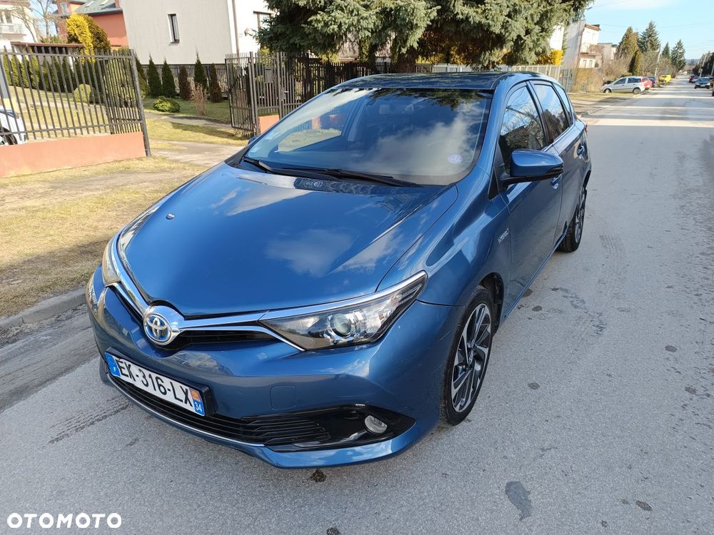 Toyota Auris - 1