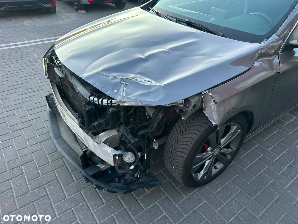 Mercedes-Benz CLA 180 d - 29