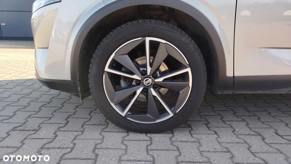 Nissan Qashqai 1.3 DIG-T Tekna DCT - 4