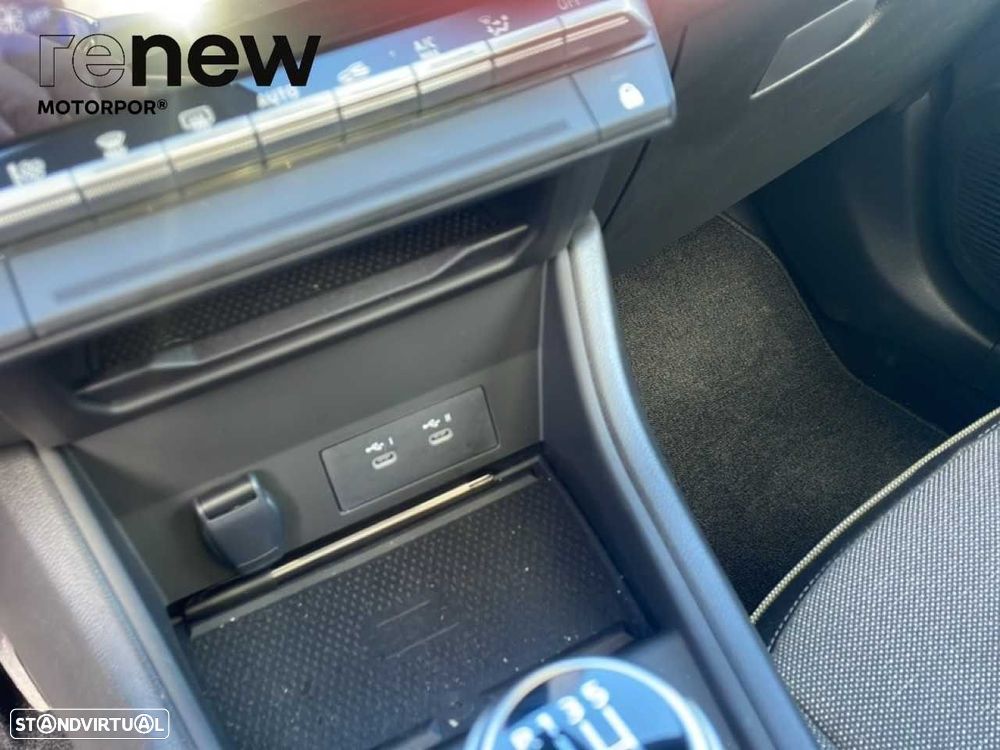 Renault Symbioz 1.3 Mild Hybrid Evolution - 10