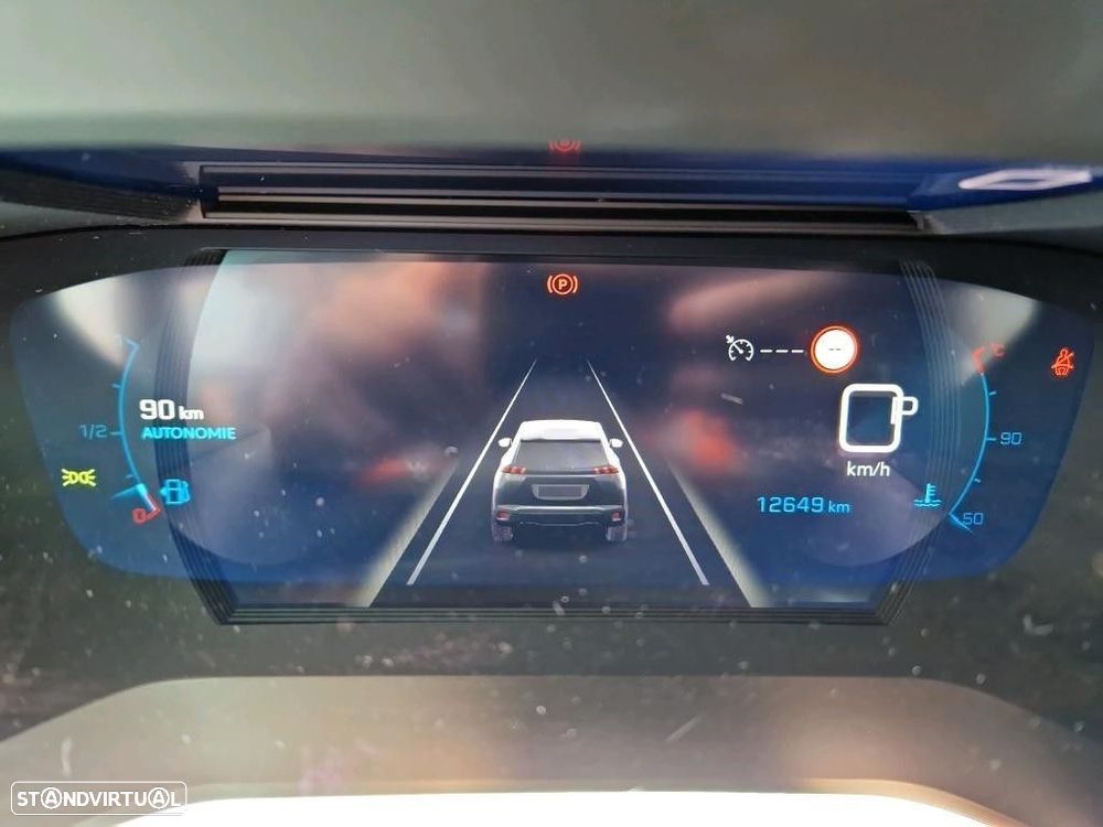 Peugeot 2008 1.2 PureTech Allure Pack EAT8 - 11
