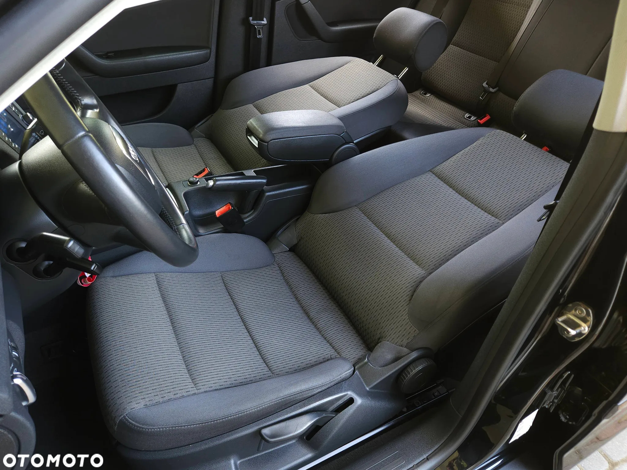 Audi A3 1.6 Sportback S tronic Ambiente - 33