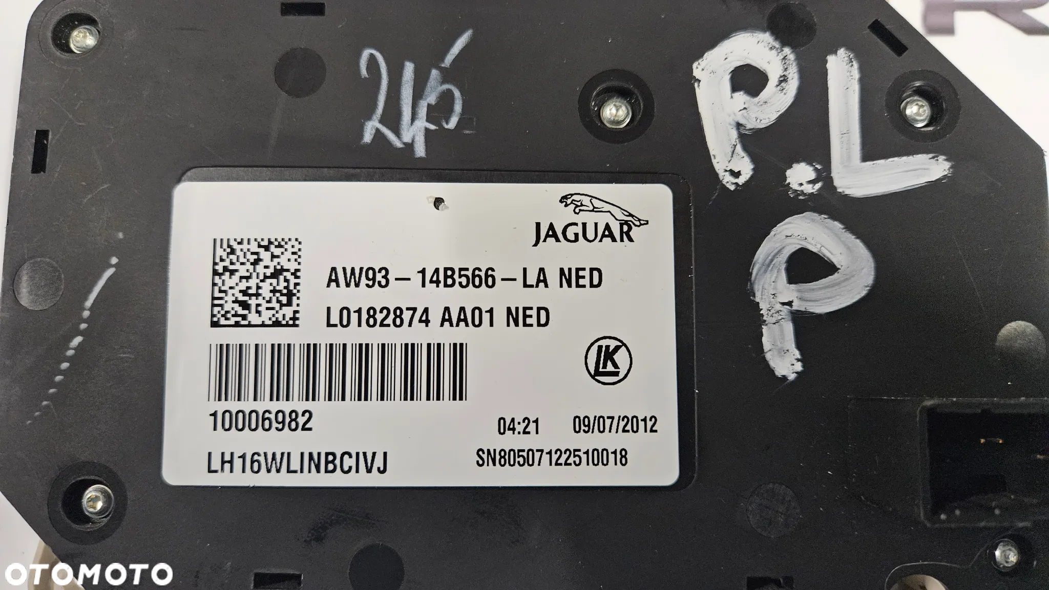 Jaguar XJ 351 2010-2015 Panel sterowania fotelem lewym Panel fotela lewy AW93-14B566-LA - 4