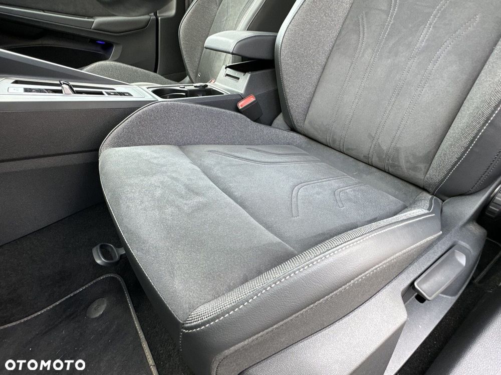 Volkswagen Golf - 13