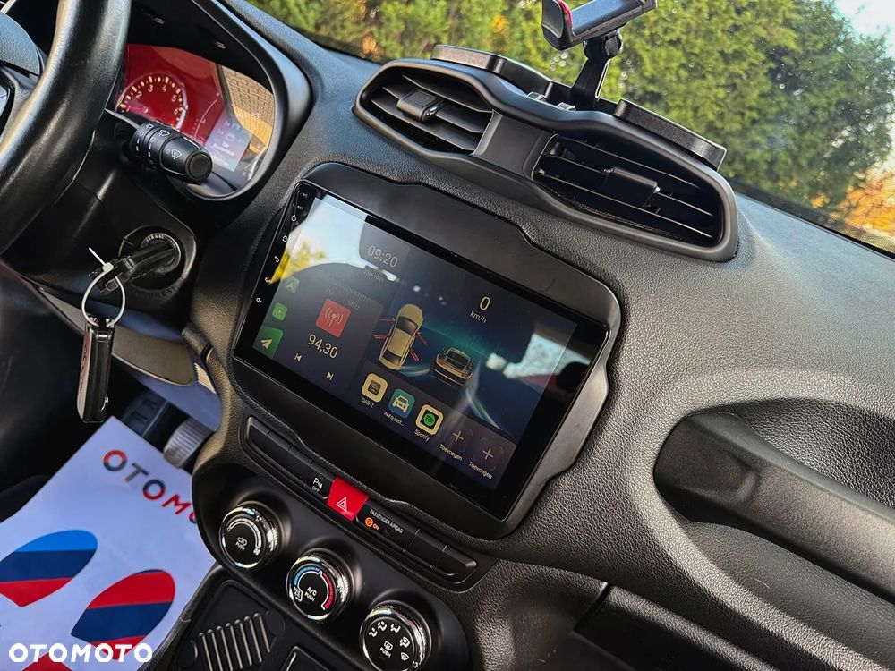 Jeep Renegade 1.6 E-torQ Night Eagle - 19