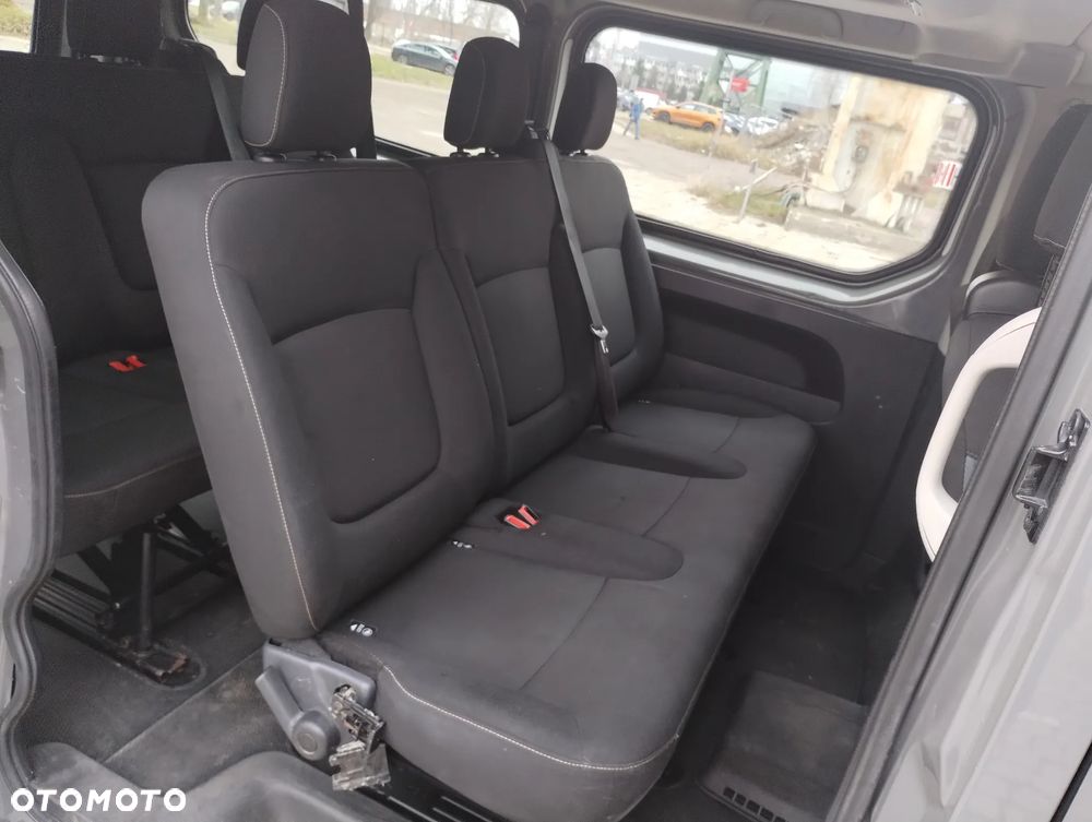 Renault Trafic - 11