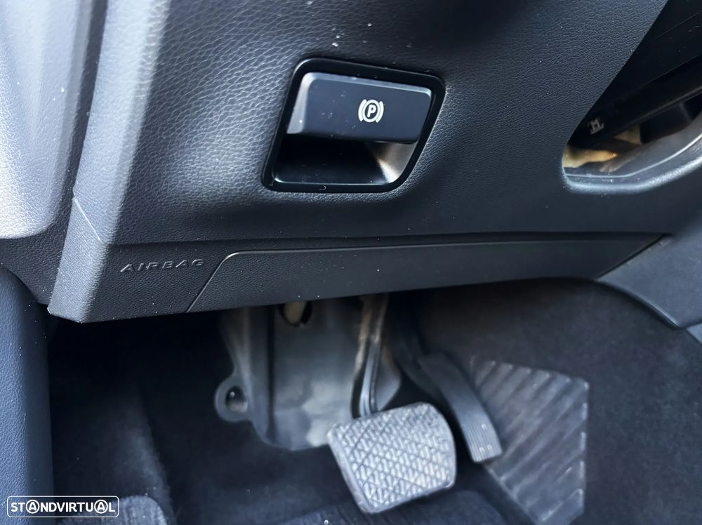 Mercedes-Benz GLA 200 CDi Urban Aut. - 17