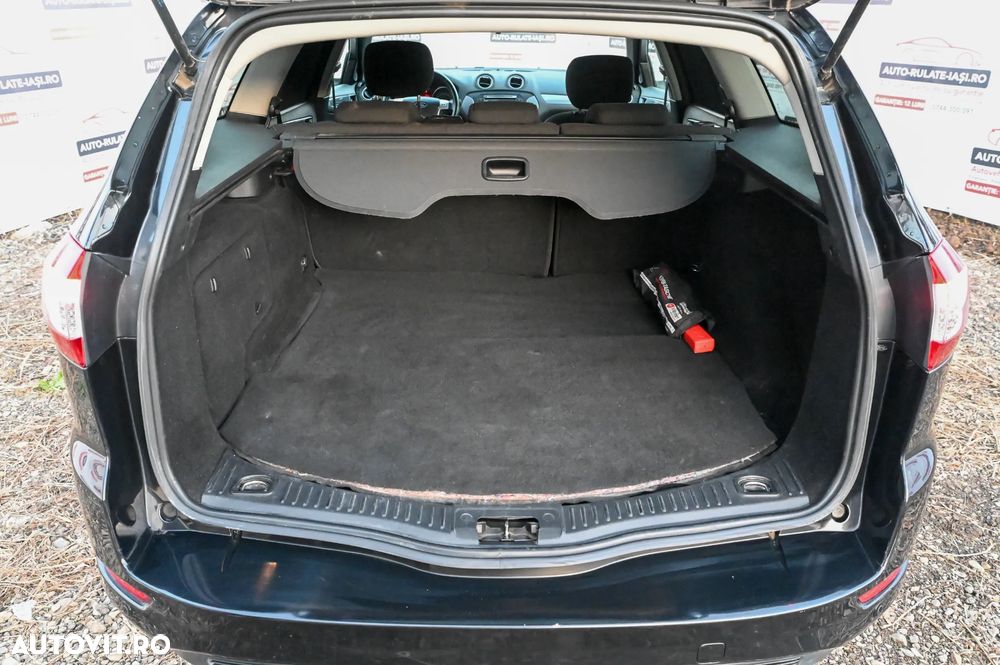 Ford Mondeo 2.0 TDCi Powershift Business Class - 21