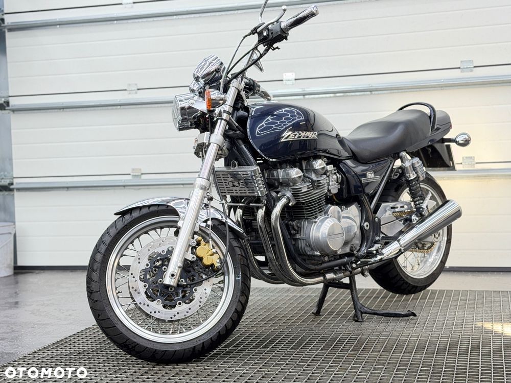 Kawasaki Zephyr - 7