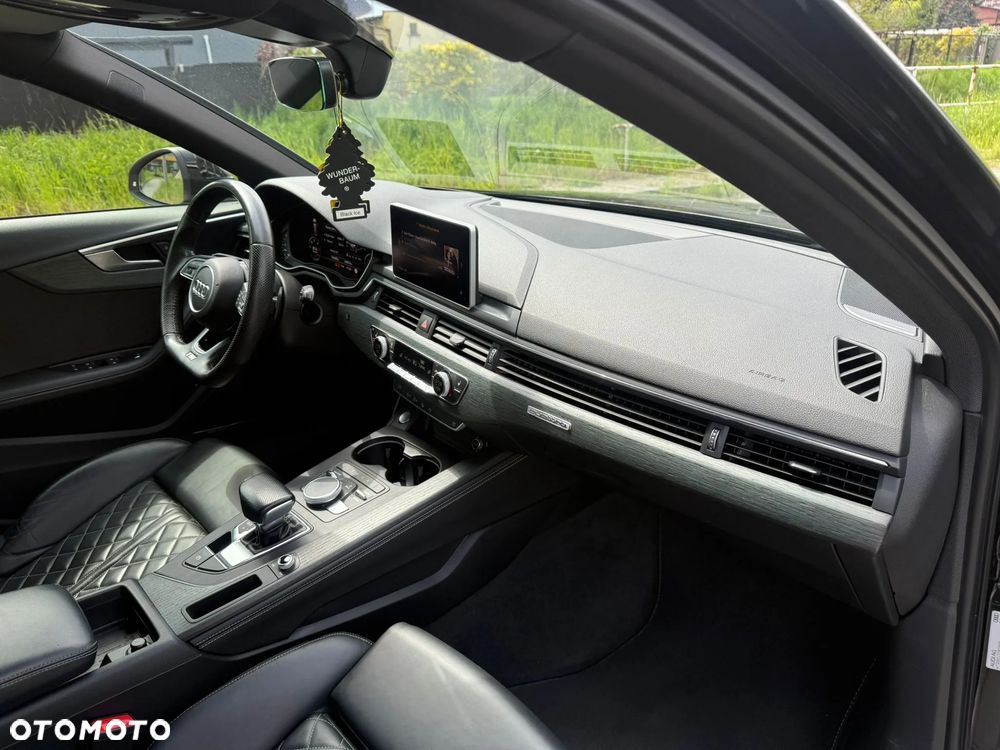 Audi A4 Avant - 10