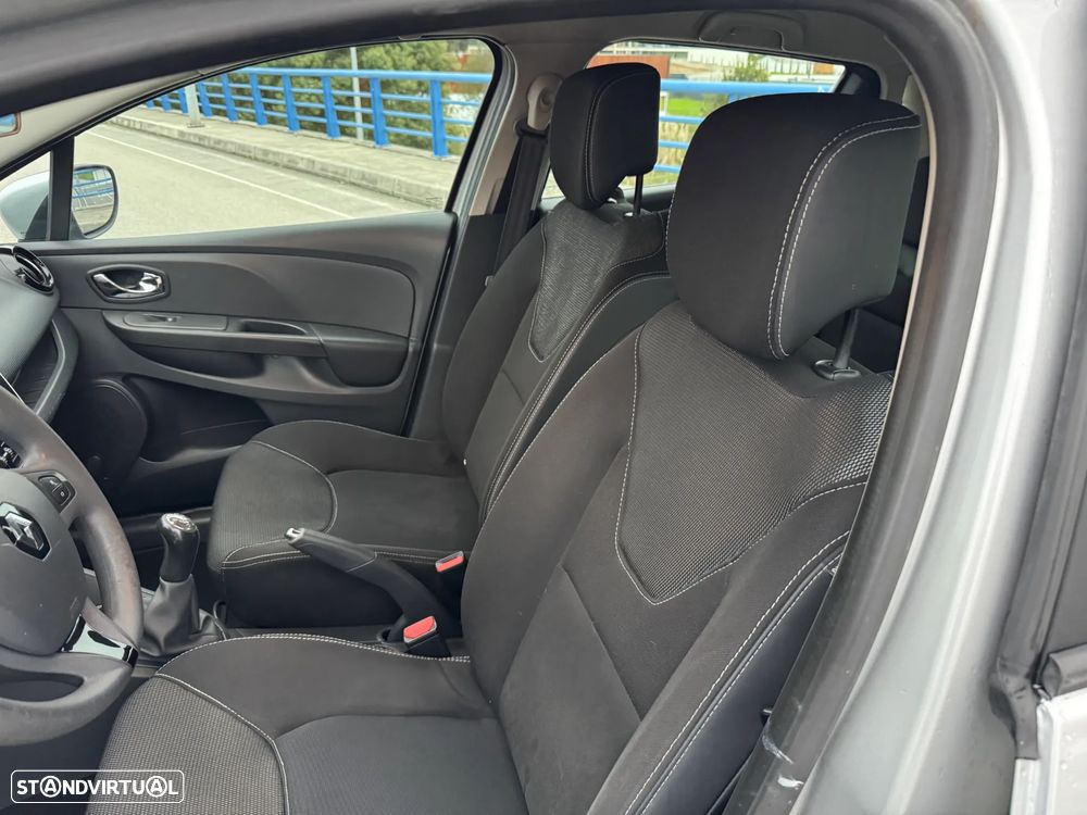 Renault Clio 1.5 dCi Confort - 11