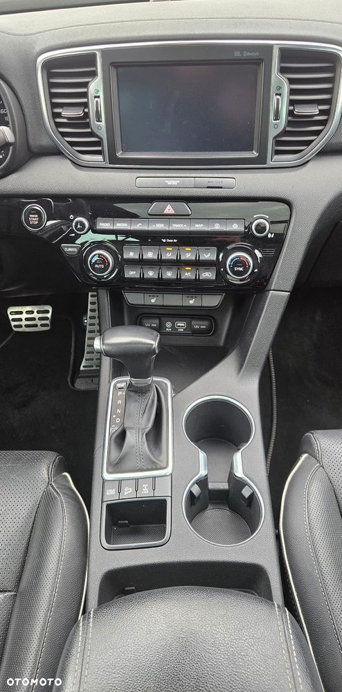 Kia Sportage 2.0 CRDI AWD Dream-Team Edition - 19