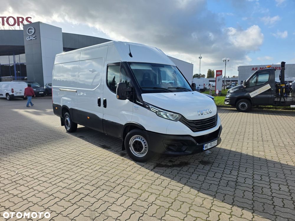 Iveco 35S16A8V L3H2