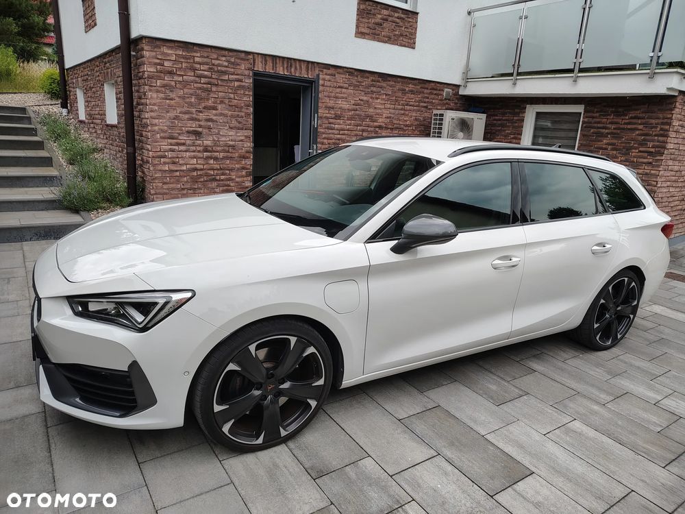Cupra Leon Sportstourer - 2