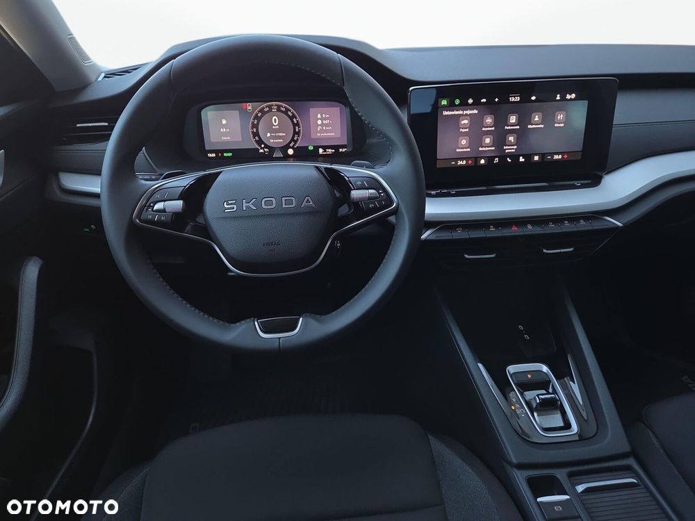 Skoda Octavia - 10