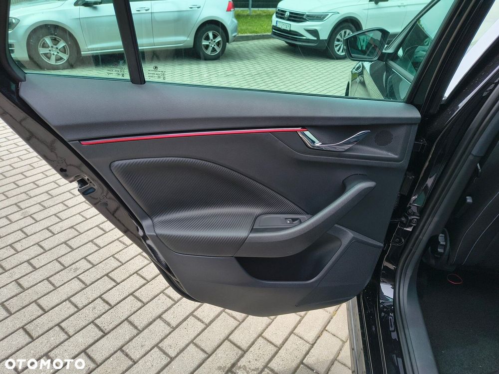 Skoda Kamiq 1.0 TSI Monte Carlo - 15