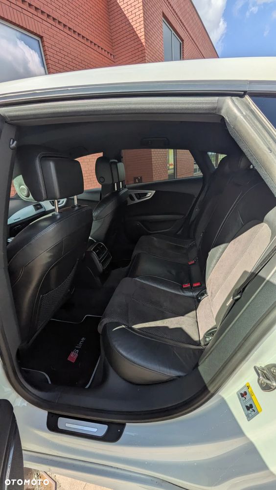 Audi A7 Sportback - 12