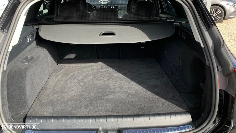 Mercedes-Benz C 300 e Avantgarde - 32