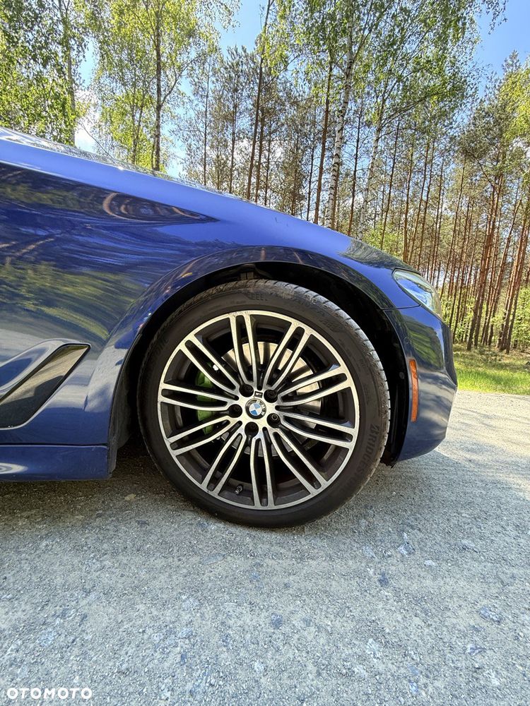 BMW Seria 5 530i M Sport sport - 17