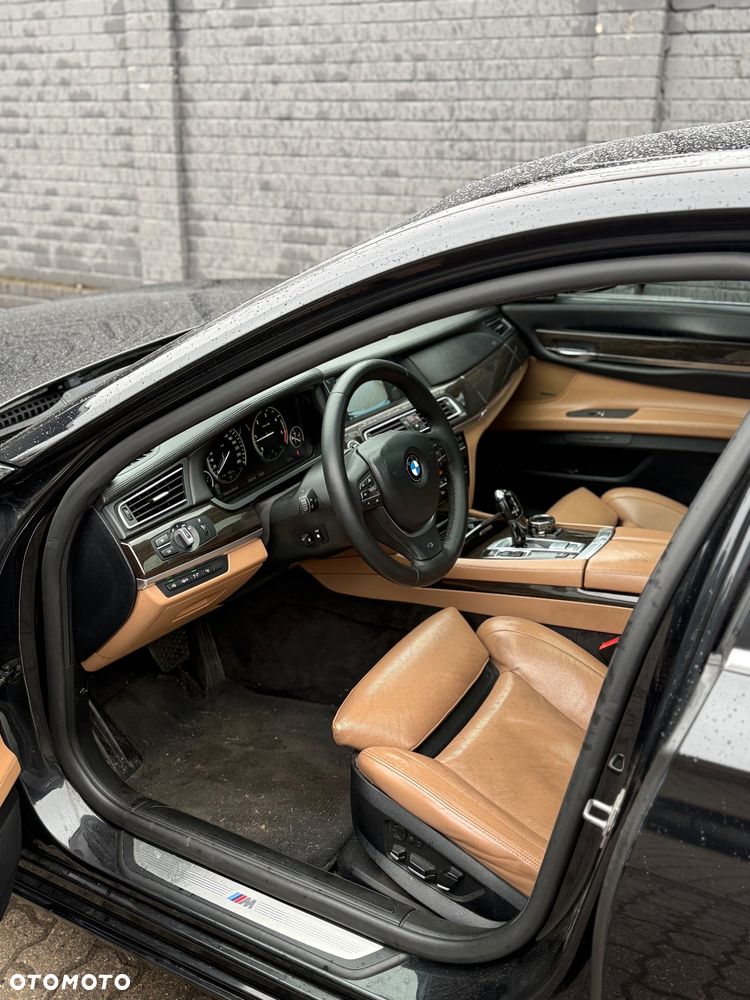 BMW Seria 7 730d Blue Performance - 6