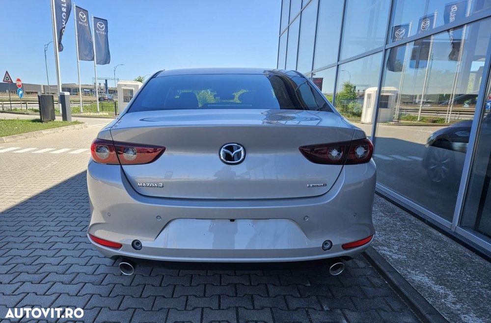 Mazda 3 - 5