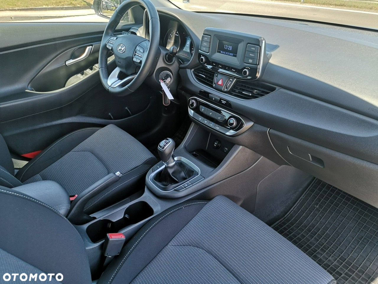 Hyundai i30 1.5 DPI Modern - 26