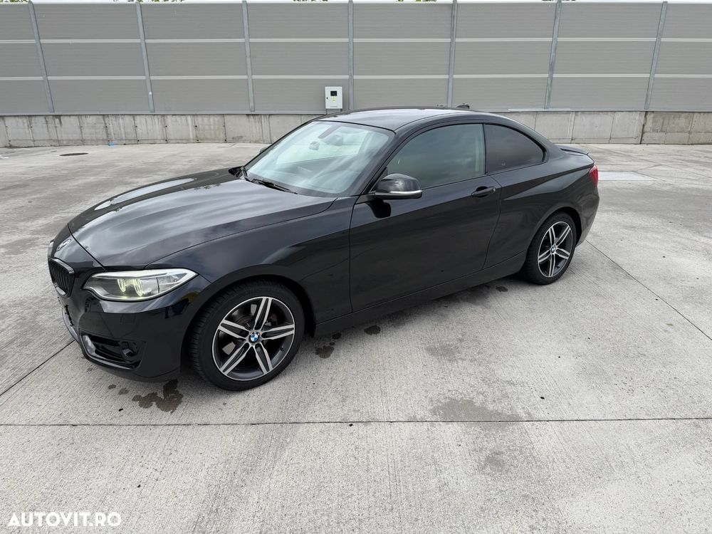 BMW Seria 2 220d Aut. Sport Line - 7